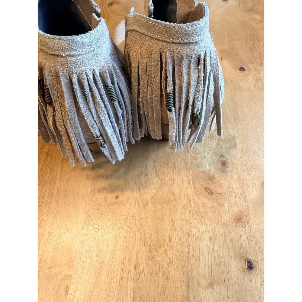 OTBT Folkloric Taupe Suede Fringe Ankle Boots Women 7.5M Western‎ Booties